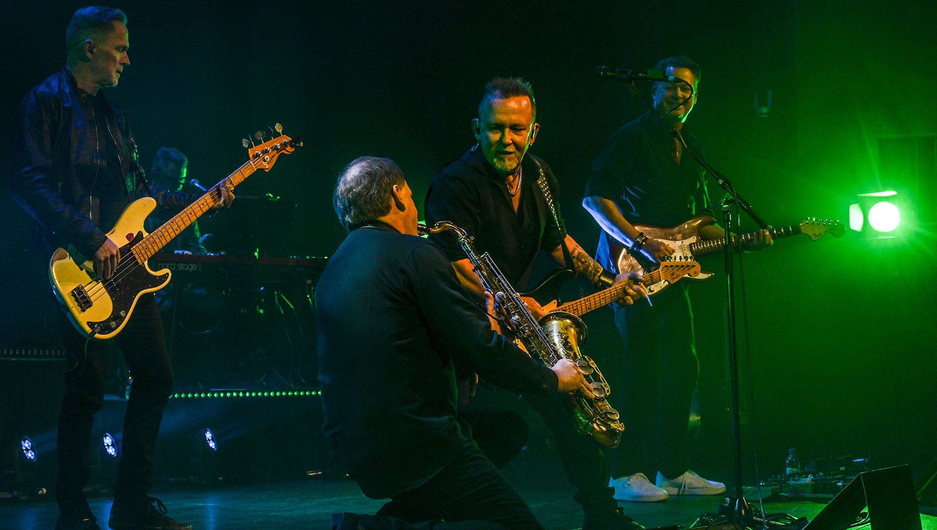 1840x1040_clean+logo 3.jpg