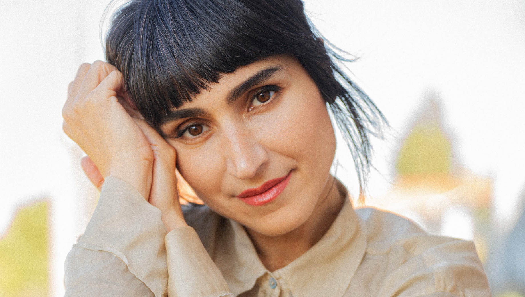 270421 - Laleh 1840 x 1040 - 3.jpg