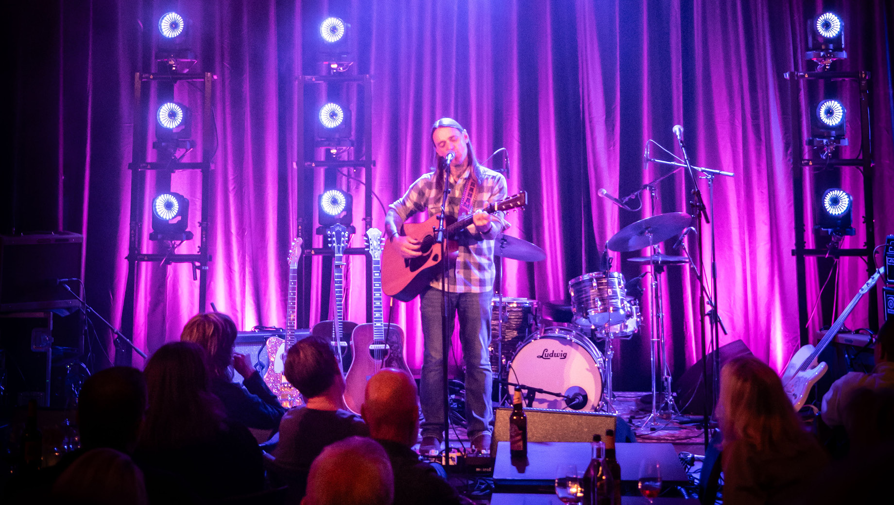 260408 - JD Graham -  1840 x 1040 5.jpg