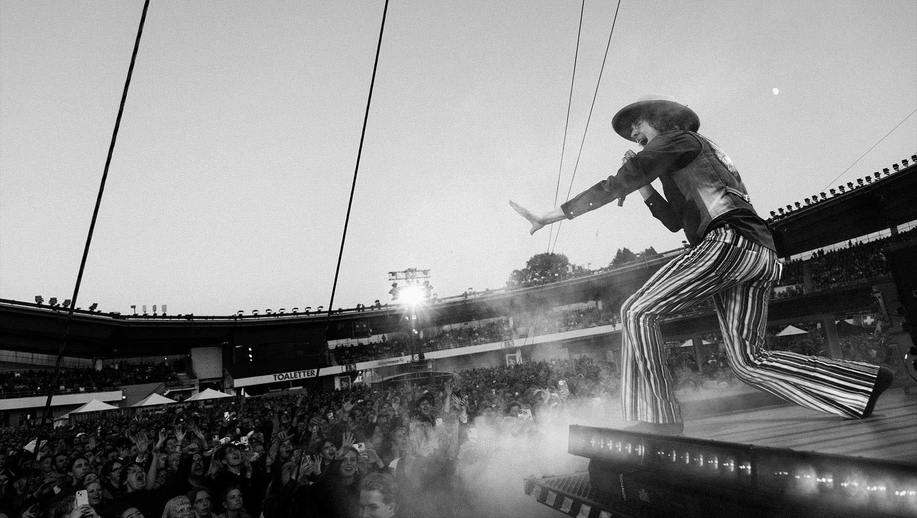 260808 - Håkan Hellström - 1840x1040 4.jpg