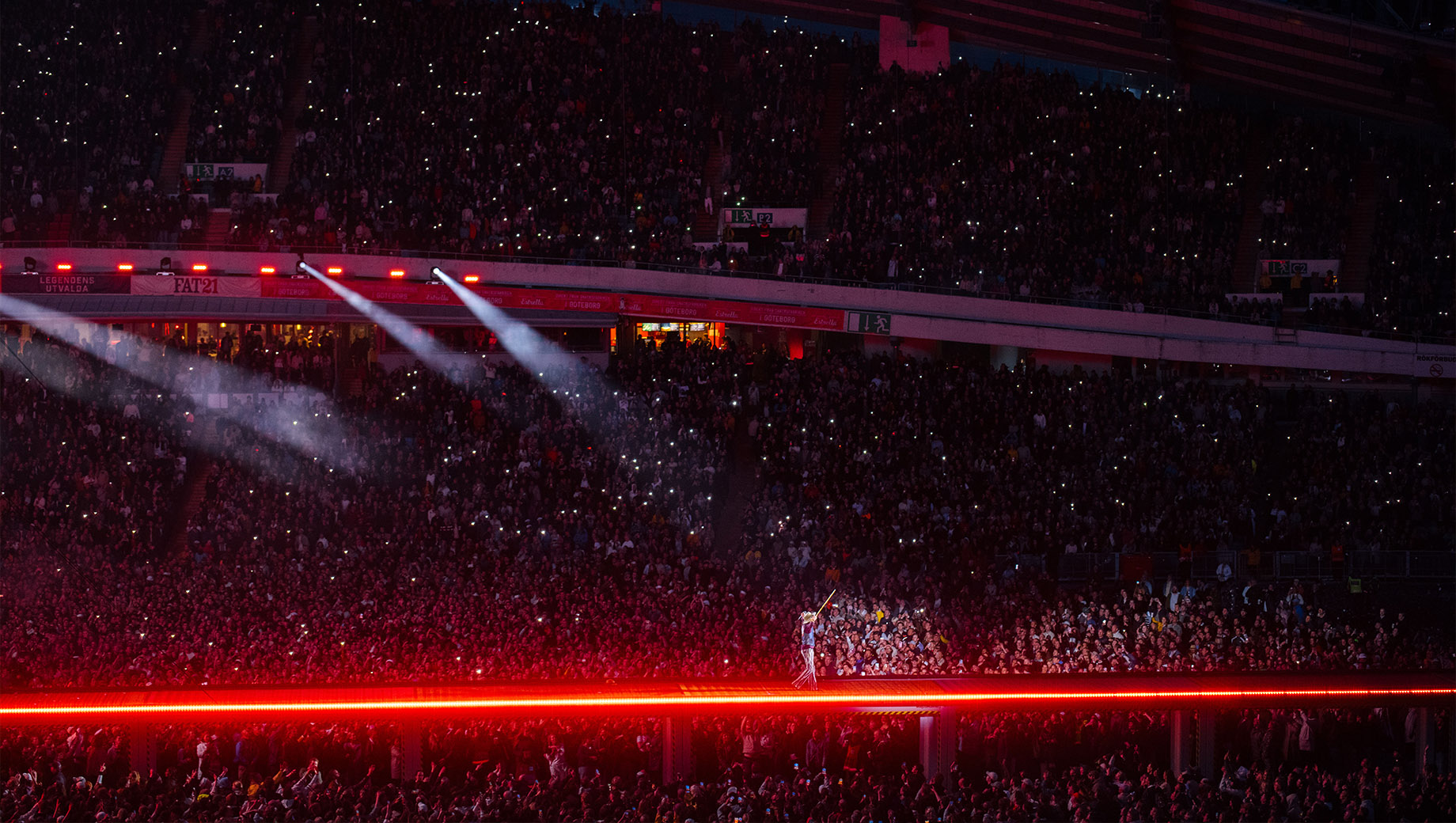 260808 - Håkan Hellström - 1840x1040 2.jpg