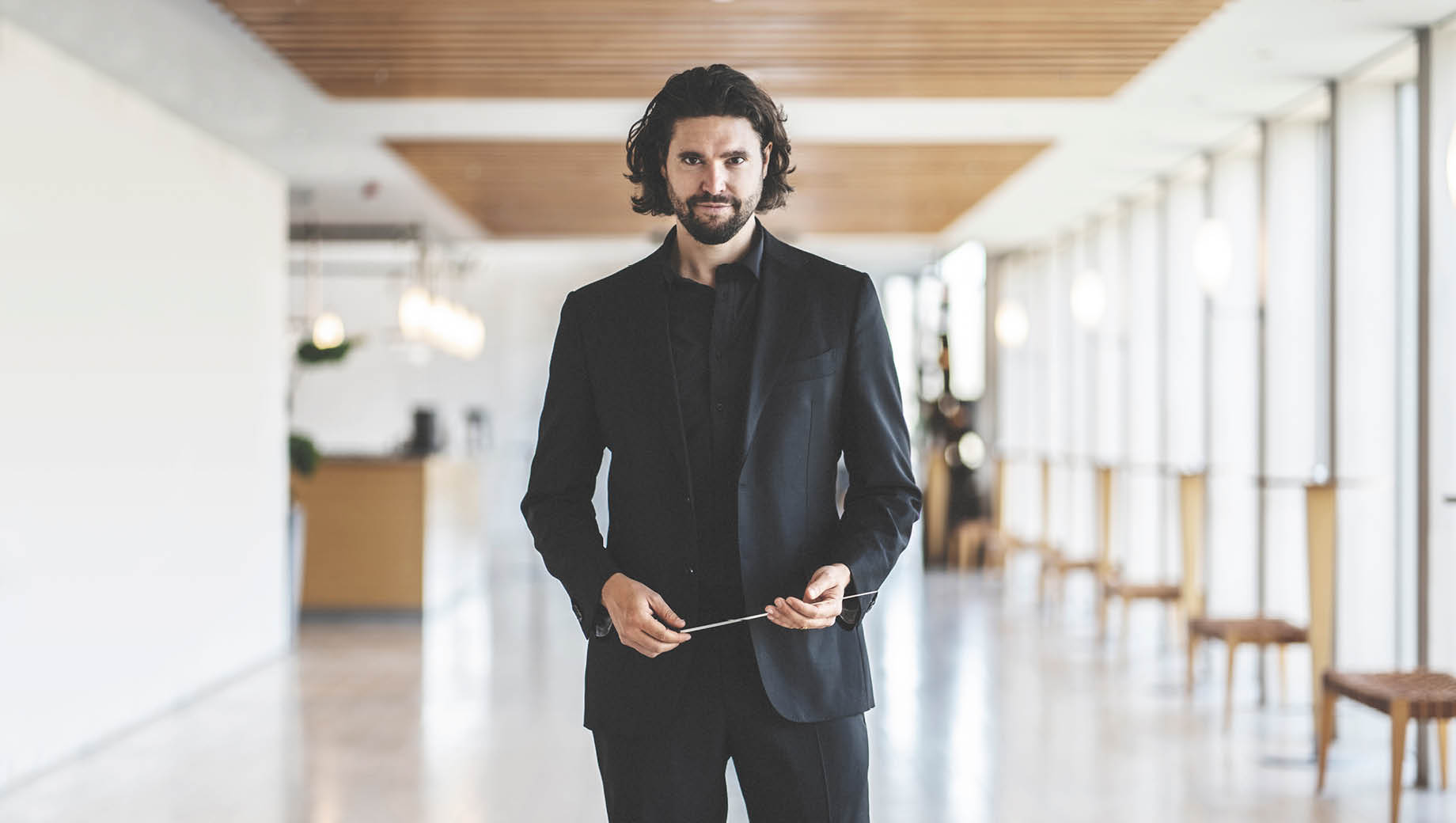 Christian Reif_1840 x 10402.jpg